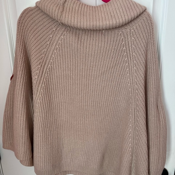 Simply Couture Woman’s Sweater Poncho - Picture 2 of 4